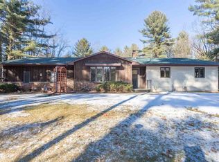 E7826 Weiland Rd, New London, WI 54961