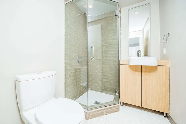 Rented by Nooklyn NYC LLC | media 69