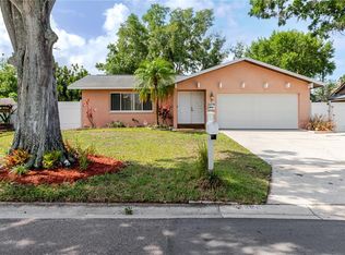 2276 Tamarron Ter, Palm Harbor, FL 34683