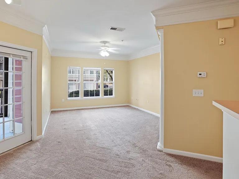 1713 Whitemarsh Way — Photo 4