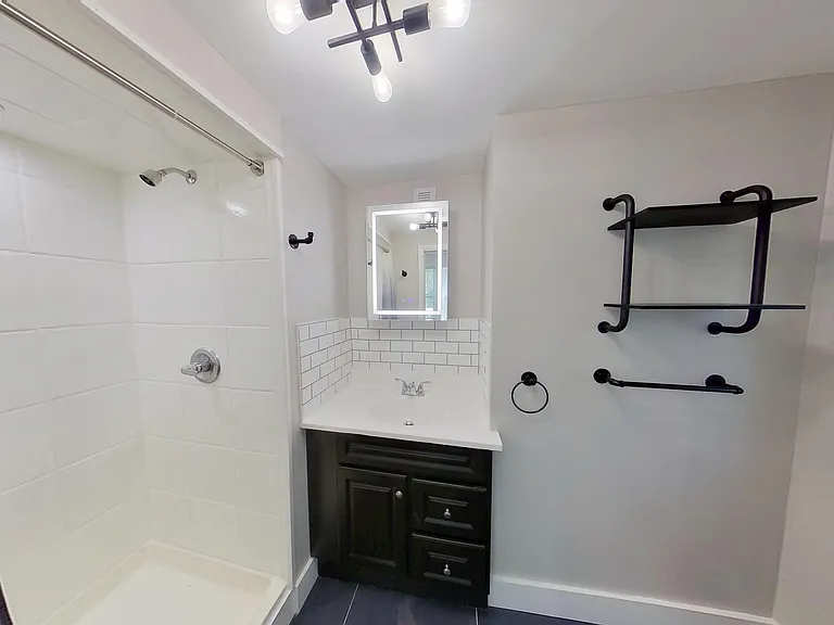 1084 Van Dyke St #102 — Photo 15