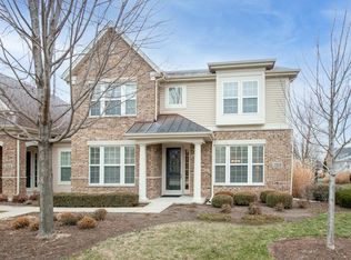 2908 Portage St, Naperville, IL 60564