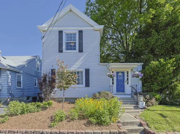 1914 Madison Ave, Cincinnati, OH 45231