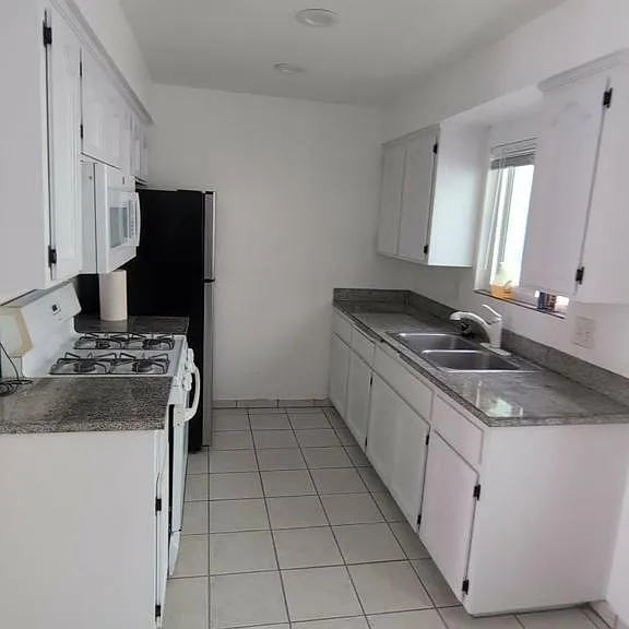 213 Ebony Ave #217 — Photo 10