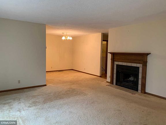 4th image of 4350 Buckingham Ct