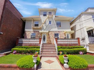 30 Stryker St, Brooklyn, NY 11223