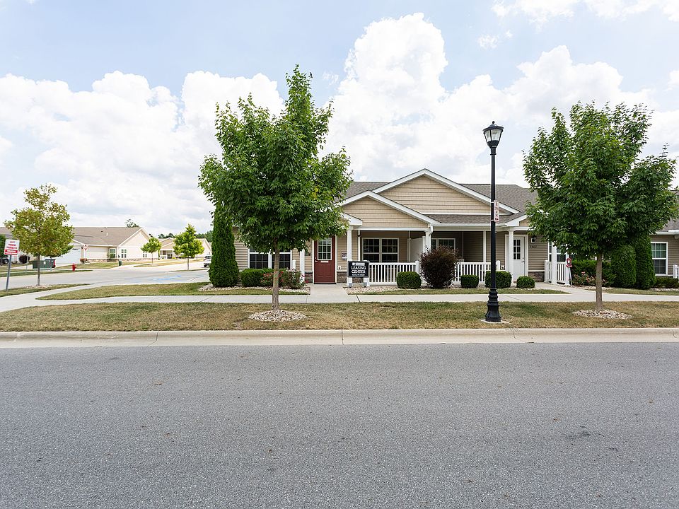 Maintenance Free Living, the Landscaping is On Us!