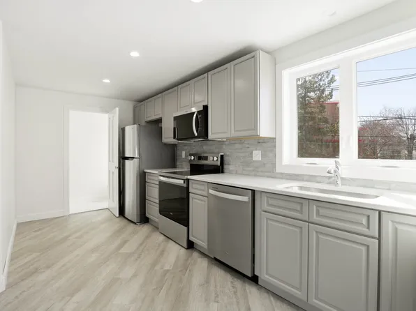 23 Blake St Unit 2, Revere, MA 02151