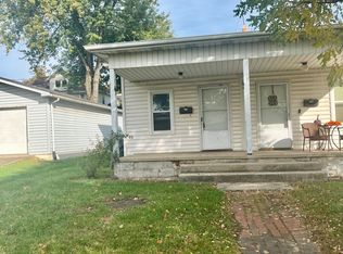 305 E Ellsworth St #305, Columbia City, IN 46725