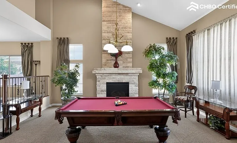 Billiard/entertainment room.