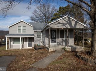 2130 E Main St, Valley View, PA 17983