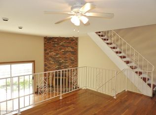 16 Village Rd, Sea Bright, NJ 07760