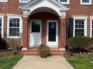 4443 36th St S, Arlington, VA 22206
