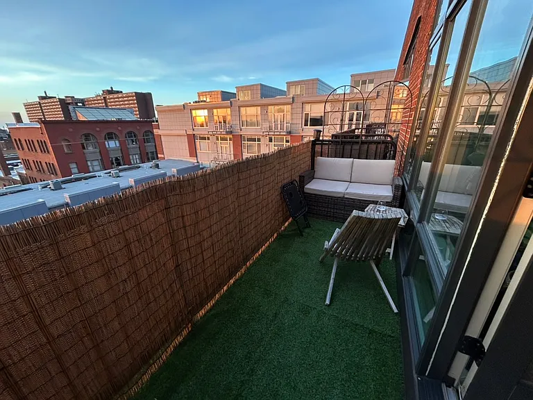 1951 W 26th St #503 — Photo 8
