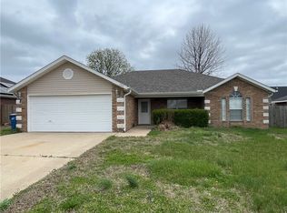 2309 17th St, Bentonville, AR 72713