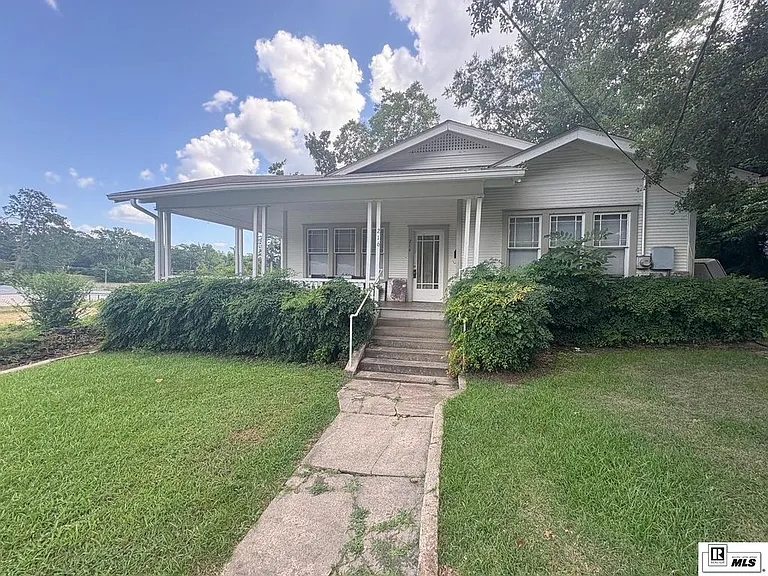 216 E Georgia Ave — Photo 1
