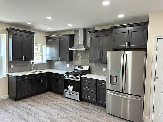 Rented by Alpine Realty | media 12