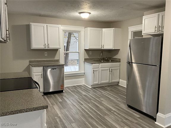2nd image of 108 Morse Ave