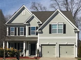 2228 Sonoma Valley Dr, Charlotte, NC 28214
