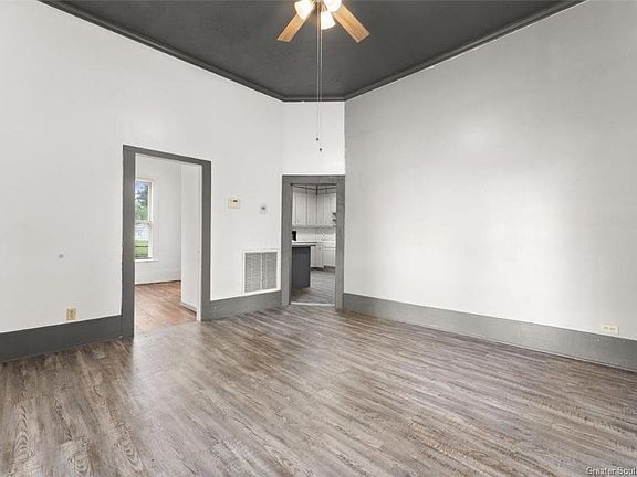 4th image of 711 New Orleans Ave