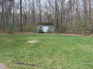 10 Metcalf Rd, Mendon, MA 01756