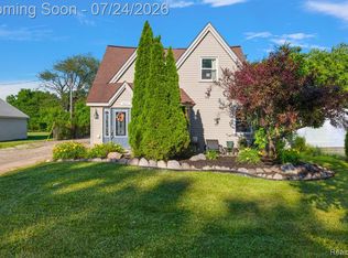 3067 Avalon Rd, Rochester Hills, MI 48309