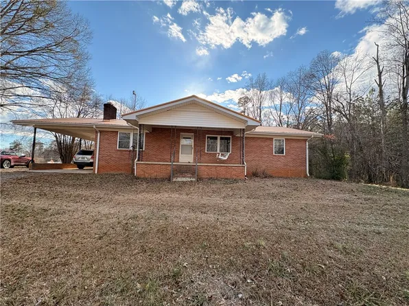 590 Stamp Creek Rd, Salem, SC 29676