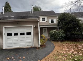 15 Winding Pond Rd #15, Londonderry, NH 03053