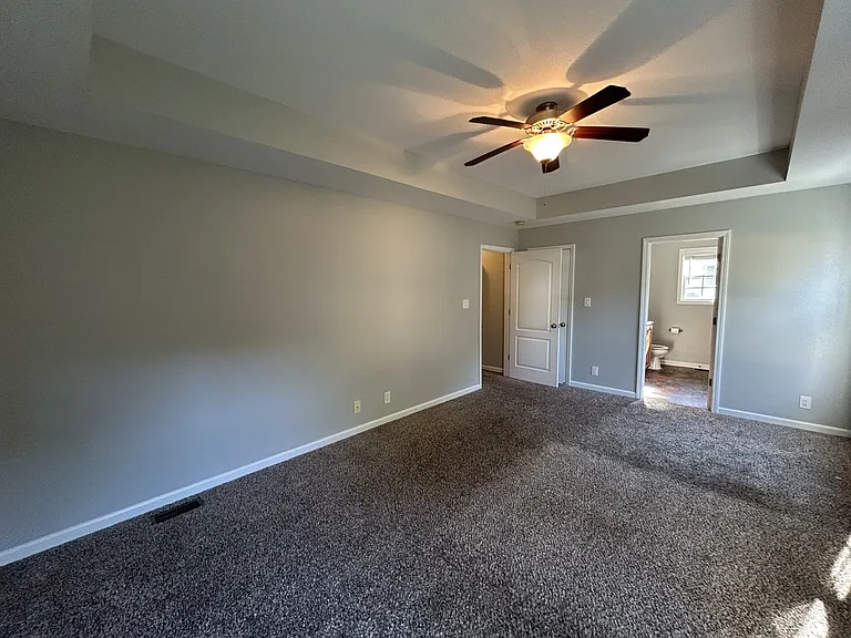 1340 Loren Cir — Photo 18