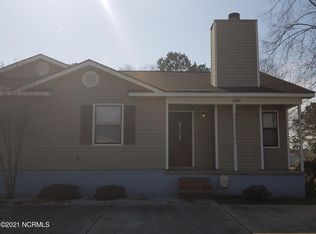 109 Easy St, Jacksonville, NC 28546