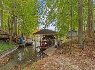 917 Kato Ct, Sugar Grove, OH 43155