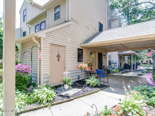 1803 Lilly Lane, Jackson, NJ 08527