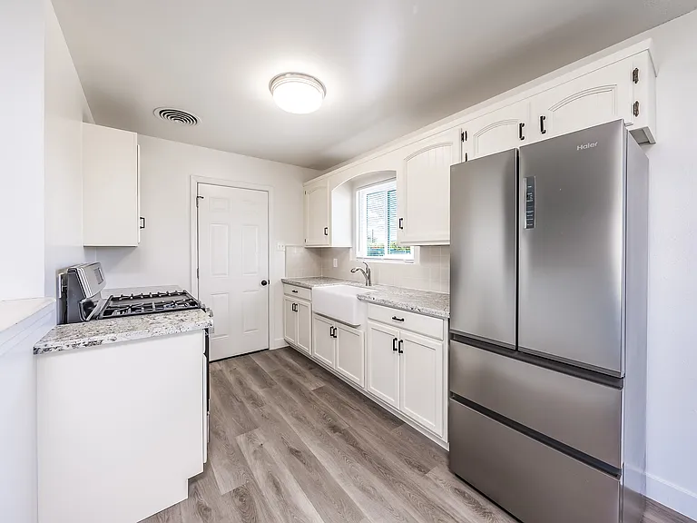 3650 Barstow Ave — Photo 1
