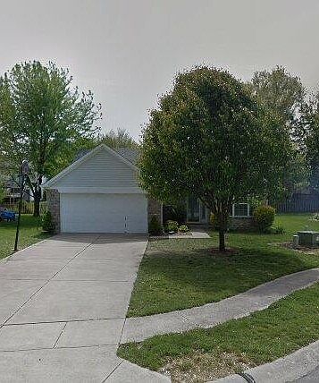 1st image of 582 Redfox Ct N