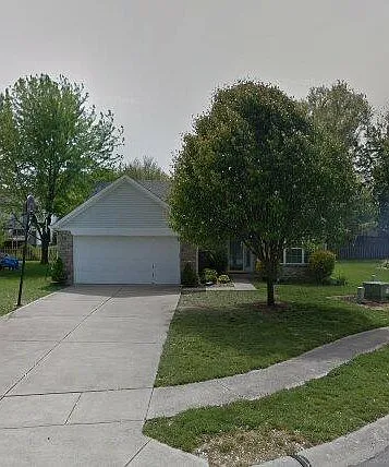 582 Redfox Ct N Photo 1