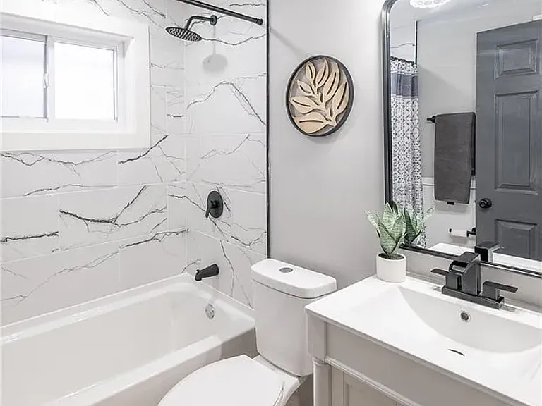 3781 Keswick Ln — Photo 4