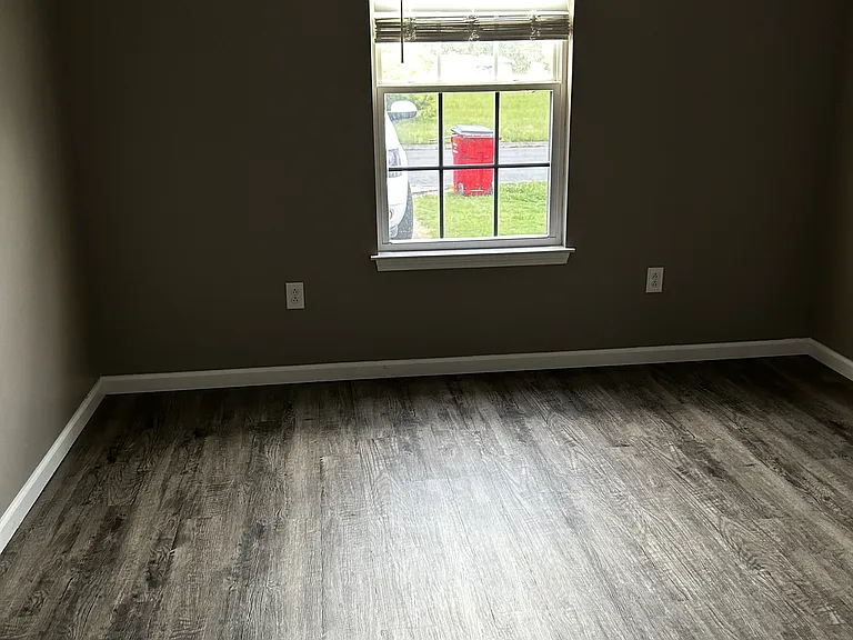 101 Eastgate Dr #B — Photo 5