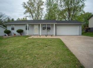3636 Chervil Dr, Saint Charles, MO