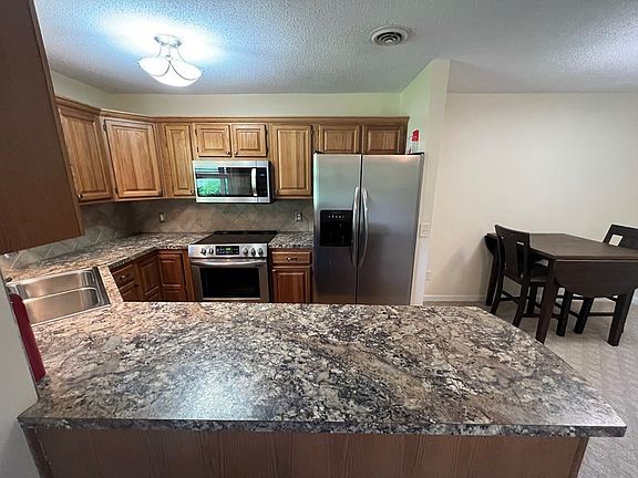 5th image of 63 Fairway Villa Dr