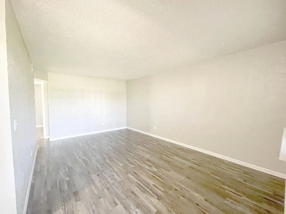 1st image of 311 SE 66th St APT 11