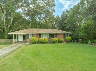 593 Hurt Rd SW, Smyrna, GA 30082