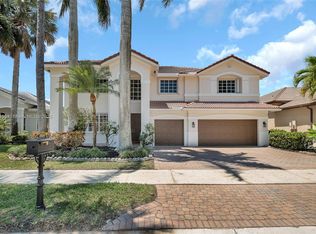 2521 Hunters Run Way, Weston, FL 33327