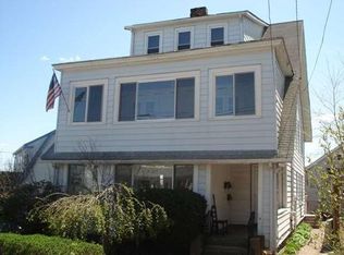 18 Upland Rd #2, Watertown, MA 02472