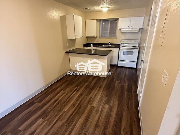 5th image of 2736 S Adams St APT 14