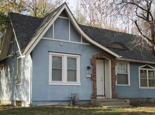 1111 SW 7th St, Topeka, KS 66606