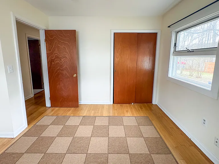 38 Marshall Dr — Photo 25