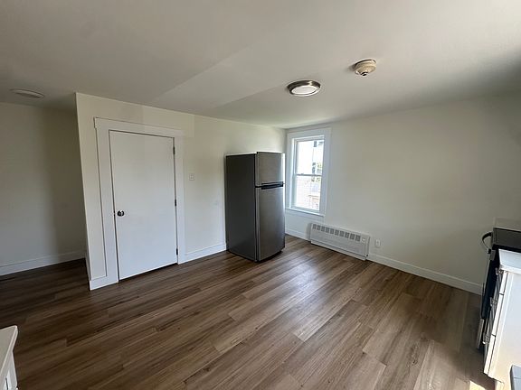 2nd image of 67 Bouvier Ave #2R