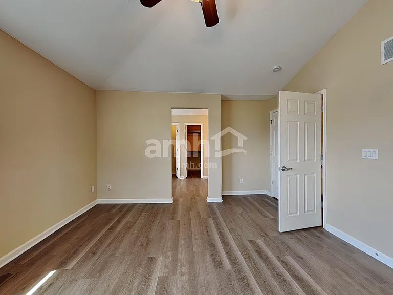 9742 Jasper Dr — Photo 10