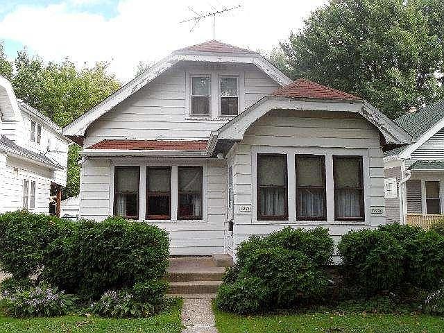 1st image of 1270 N 71st St