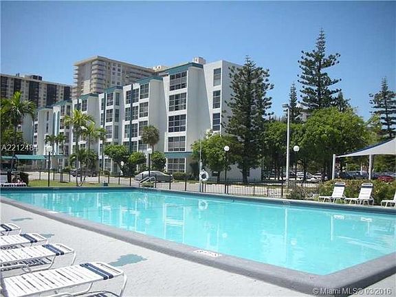 2nd image of 17620 Atlantic Blvd APT 110